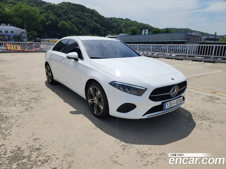 Mercedes-Benz A-Class 2023 2.0 автомат (гидро), фото 1 Mercedes-Benz A-Class 2023 2.0 автомат (гидро), фото 1