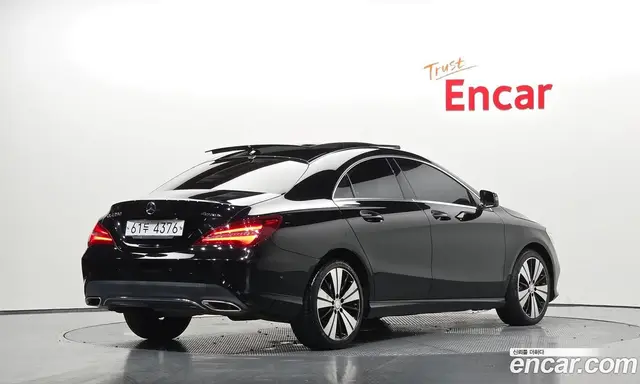 Mercedes-Benz CLA-Class 2017 2.0 автомат (гидро), миниатюра 2