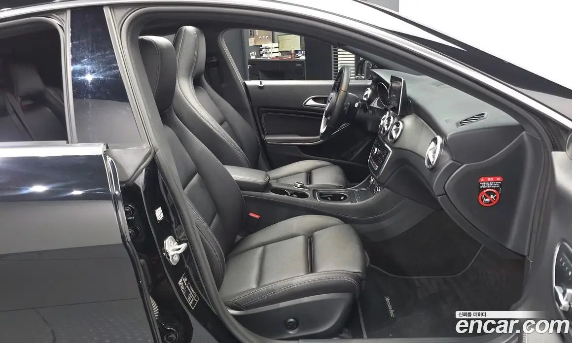 Mercedes-Benz CLA-Class 2017 2.0 автомат (гидро), фото 11