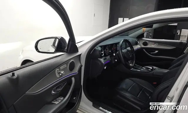 Mercedes-Benz E-Class 2017 1.9 автомат (гидро), миниатюра 10