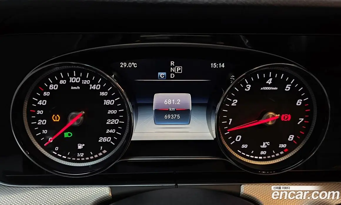 Mercedes-Benz E-Class 2018 2.0 автомат (гидро), фото 11