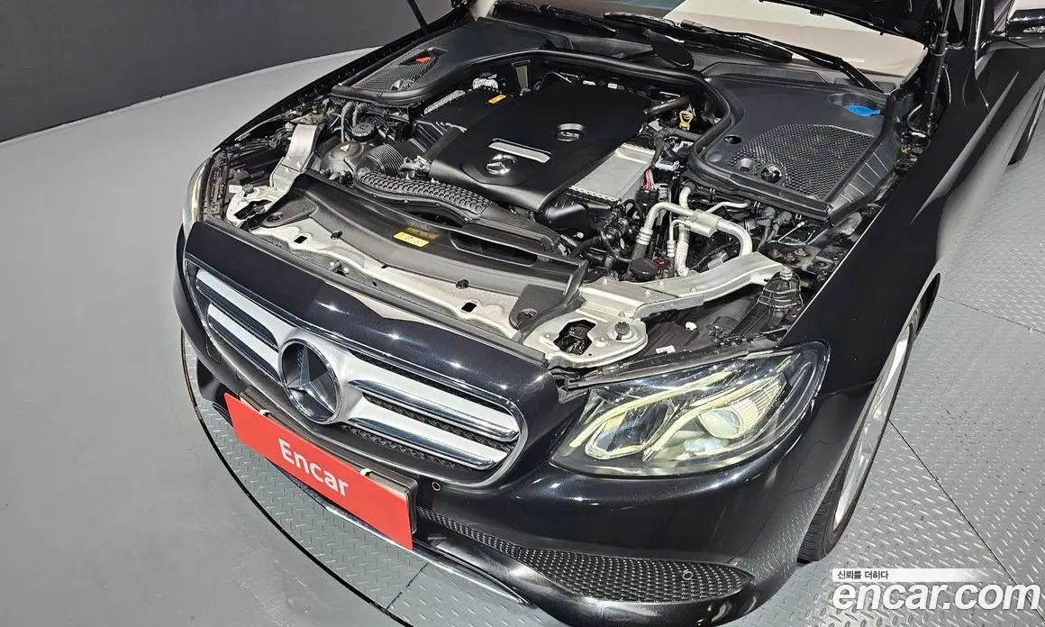 Mercedes-Benz E-Class 2018 2.0 автомат (гидро), фото 6