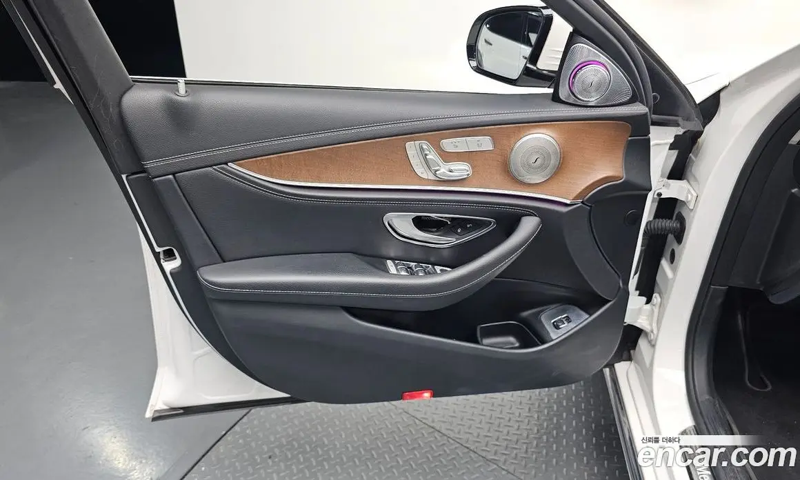 Mercedes-Benz E-Class 2019 1.9 автомат (гидро), фото 13