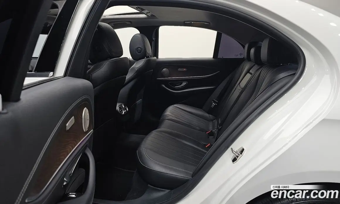 Mercedes-Benz E-Class 2019 1.9 автомат (гидро), фото 17