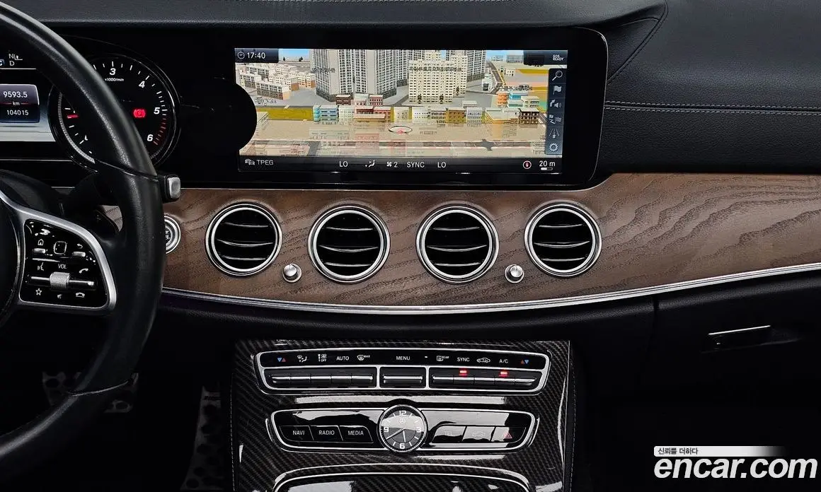 Mercedes-Benz E-Class 2019 1.9 автомат (гидро), фото 20