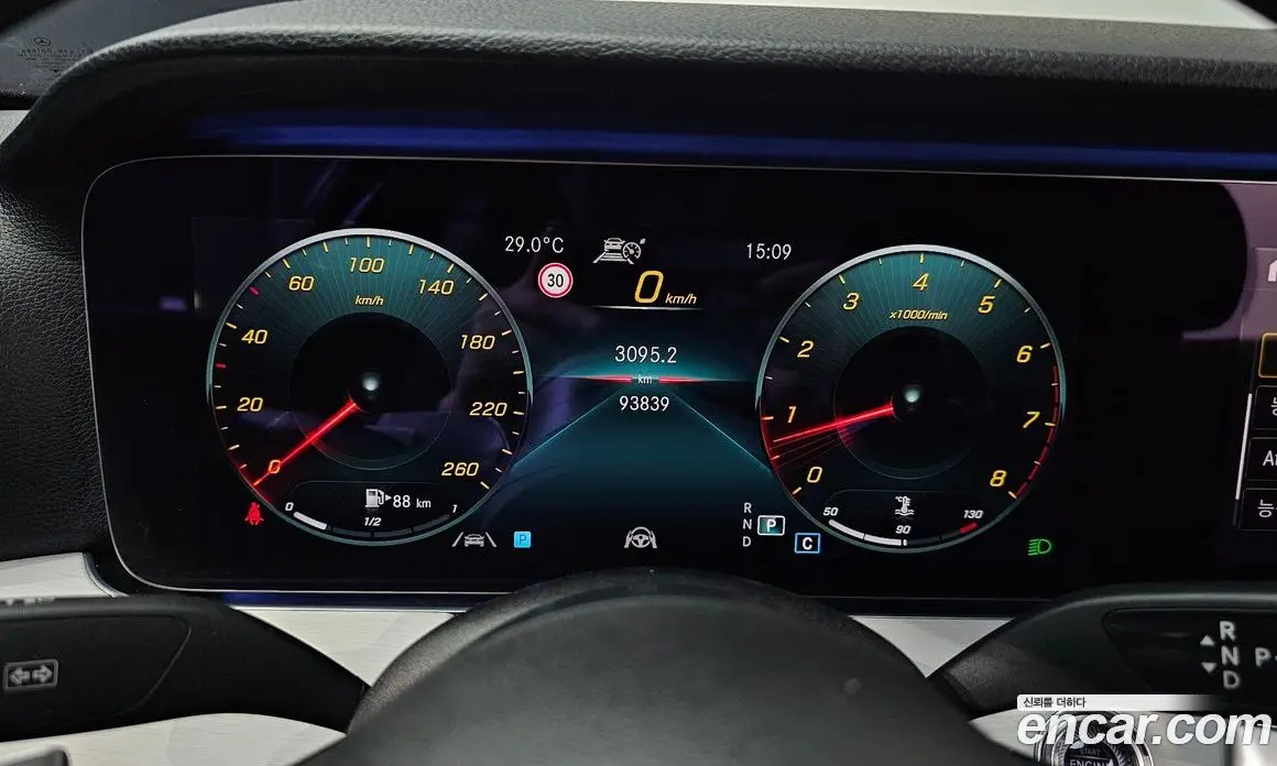 Mercedes-Benz E-Class 2020 2.0 автомат (гидро), фото 11
