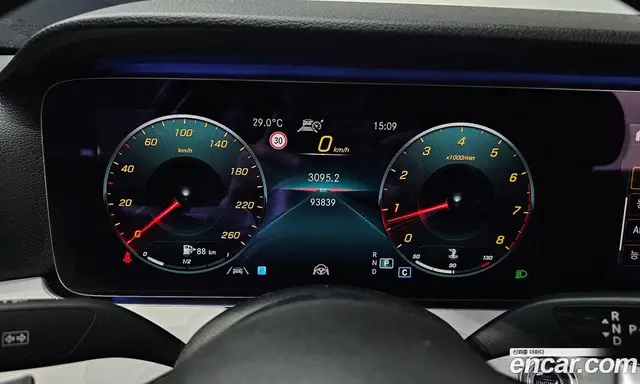 Mercedes-Benz E-Class 2020 2.0 автомат (гидро), миниатюра 11