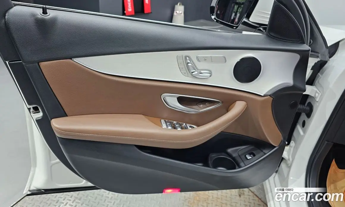 Mercedes-Benz E-Class 2020 2.0 автомат (гидро), фото 14