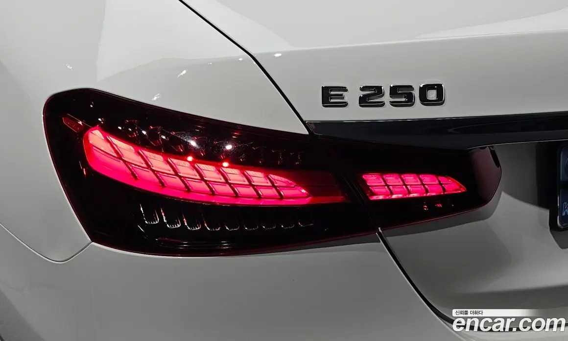 Mercedes-Benz E-Class 2020 2.0 автомат (гидро), фото 9