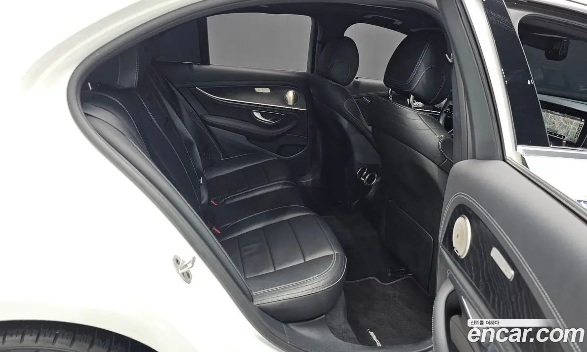 Mercedes-Benz E-Class 2021 1.9 автомат (гидро), фото 31