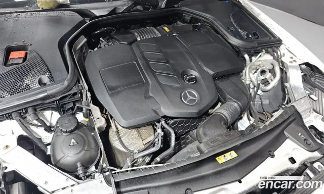 Mercedes-Benz E-Class 2021 1.9 автомат (гидро), миниатюра 5