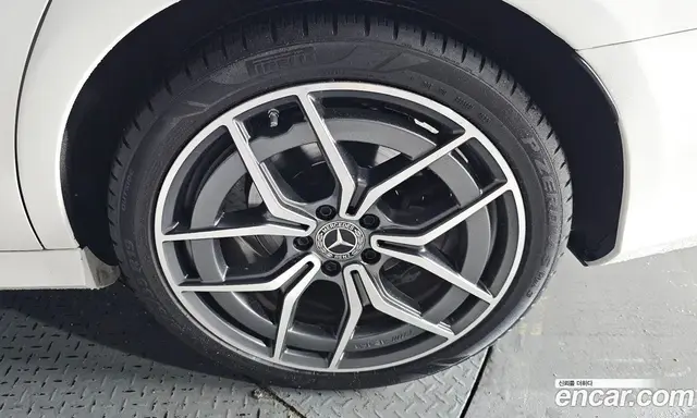 Mercedes-Benz E-Class 2021 1.9 автомат (гидро), миниатюра 6
