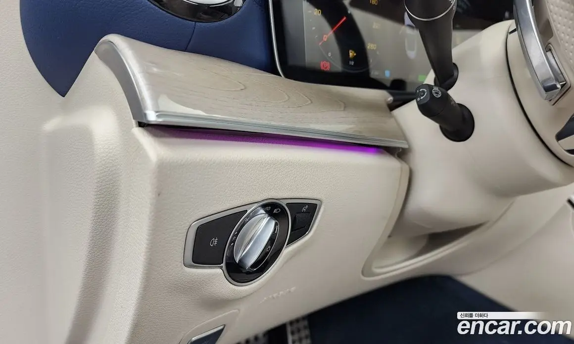 Mercedes-Benz E-Class 2022 3.0 автомат (гидро), фото 22