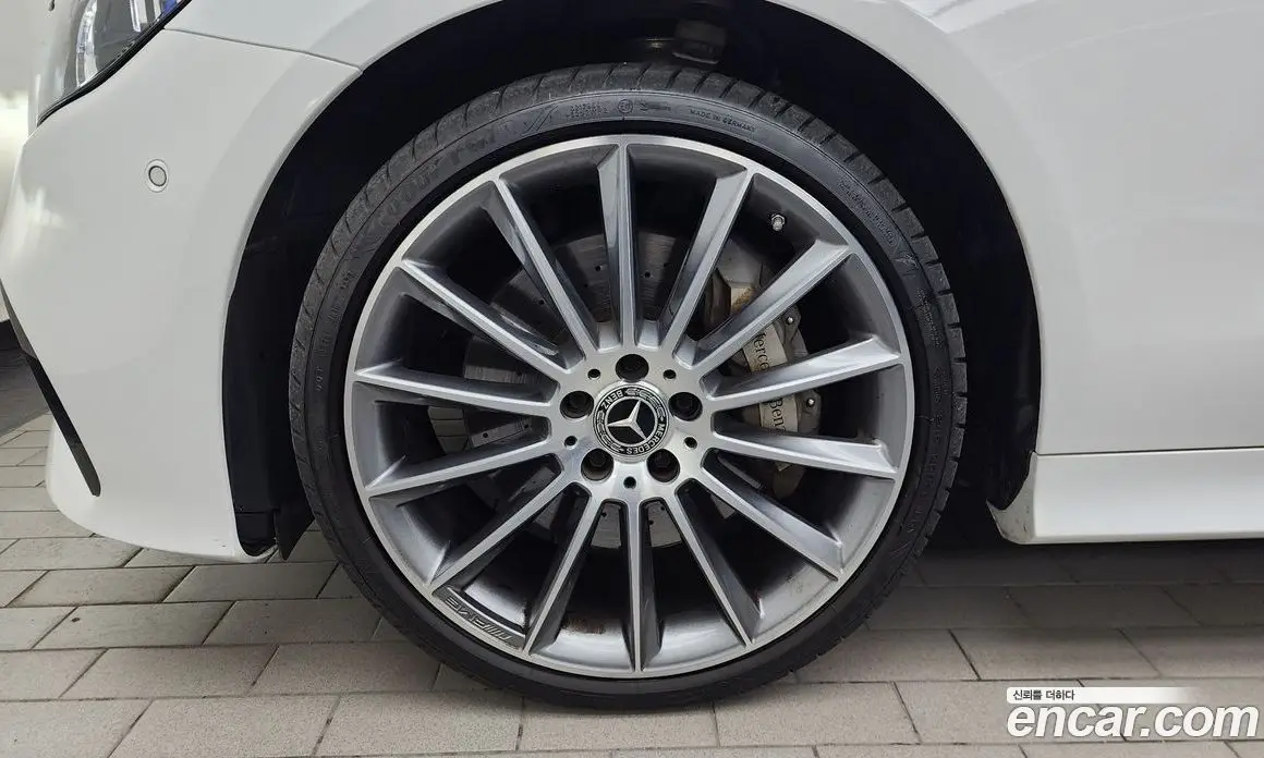Mercedes-Benz E-Class 2022 3.0 автомат (гидро), фото 5