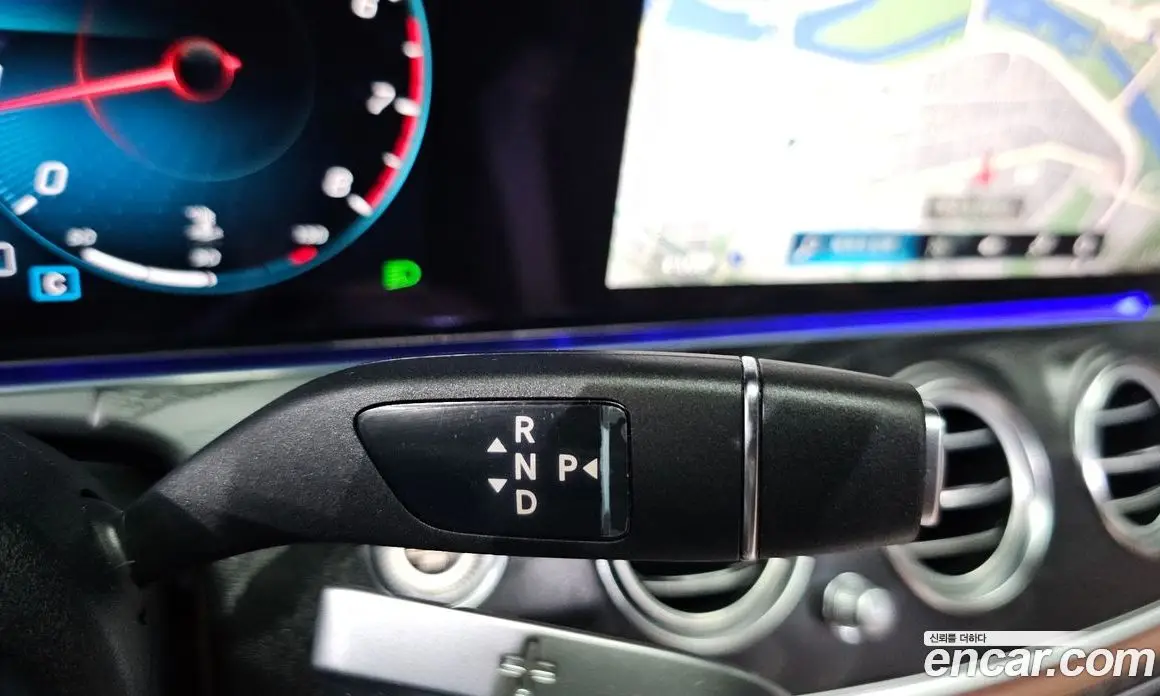 Mercedes-Benz E-Class 2023 2.0 автомат (гидро), фото 9