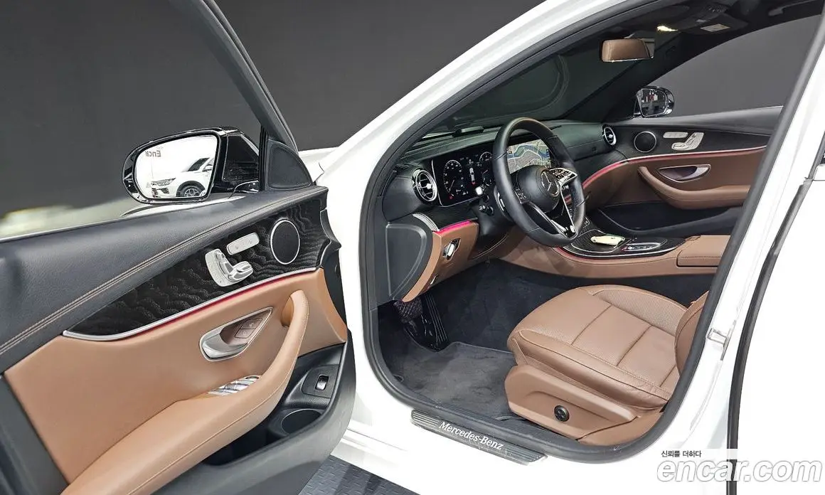 Mercedes-Benz E-Class 2023 2.0 автомат (гидро), фото 10