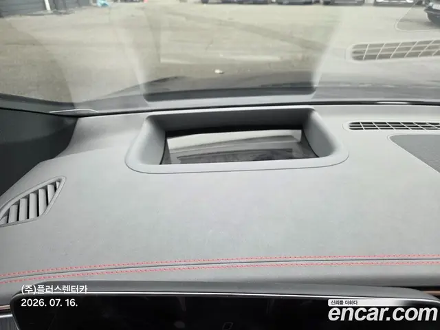 Mercedes-Benz EQS 2022 1.0 автомат (гидро), миниатюра 11