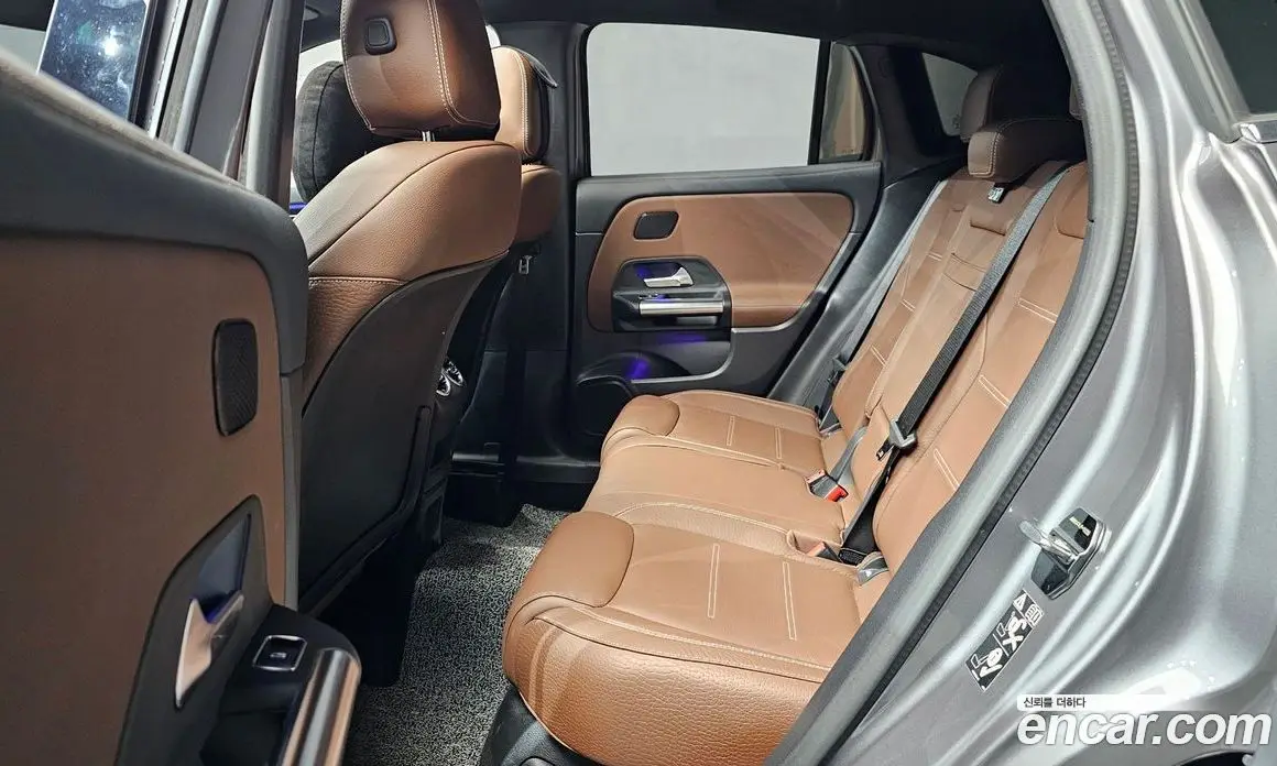 Mercedes-Benz GLA-Class 2022 2.0 автомат (гидро), фото 18