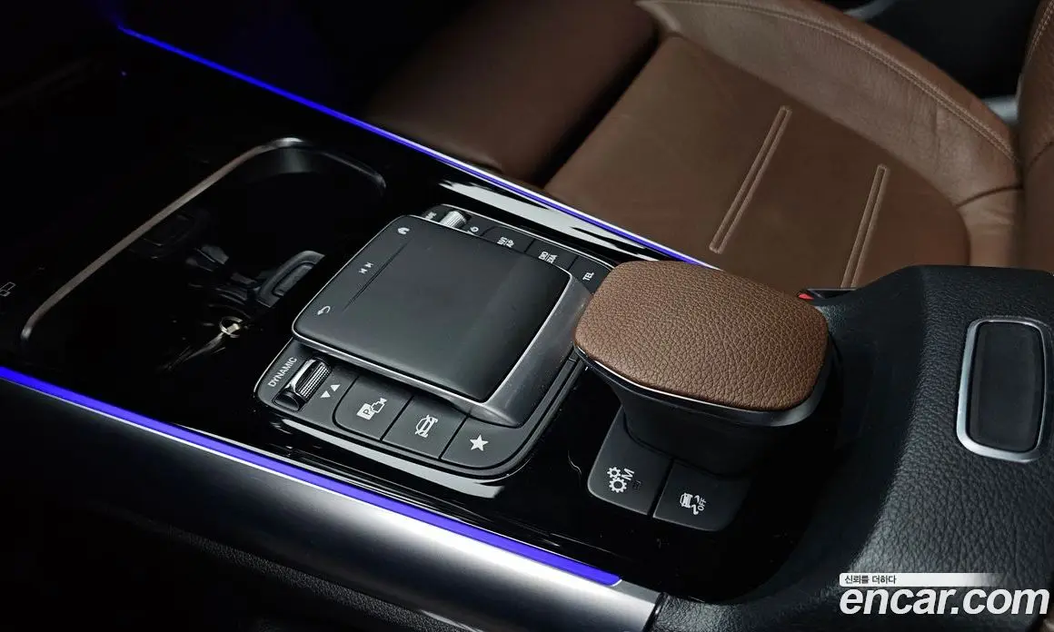 Mercedes-Benz GLA-Class 2022 2.0 автомат (гидро), фото 26
