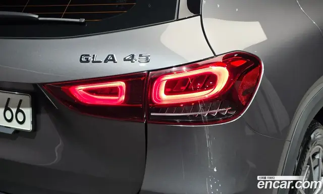 Mercedes-Benz GLA-Class 2022 2.0 автомат (гидро), миниатюра 9