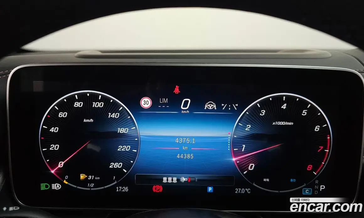Mercedes-Benz GLC-Class 2023 2.0 автомат (гидро), фото 11