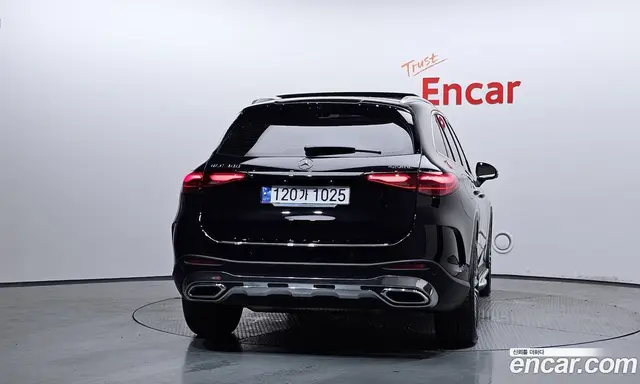Mercedes-Benz GLC-Class 2023 2.0 автомат (гидро), миниатюра 4