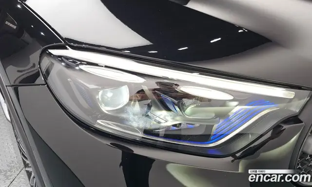 Mercedes-Benz GLC-Class 2023 2.0 автомат (гидро), миниатюра 8