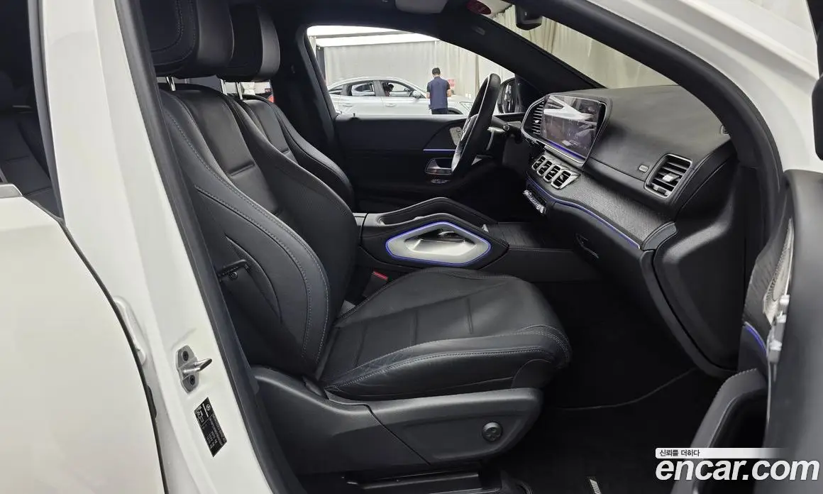 Mercedes-Benz GLE-Class 2023 3.0 автомат (гидро), фото 17