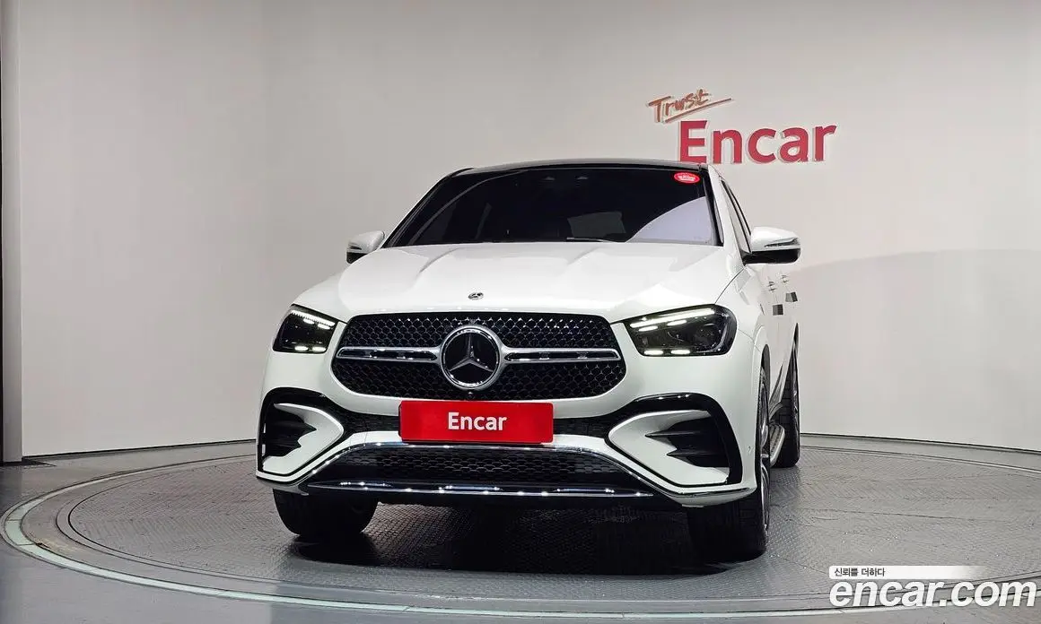 Mercedes-Benz GLE-Class 2023 3.0 автомат (гидро), фото 3