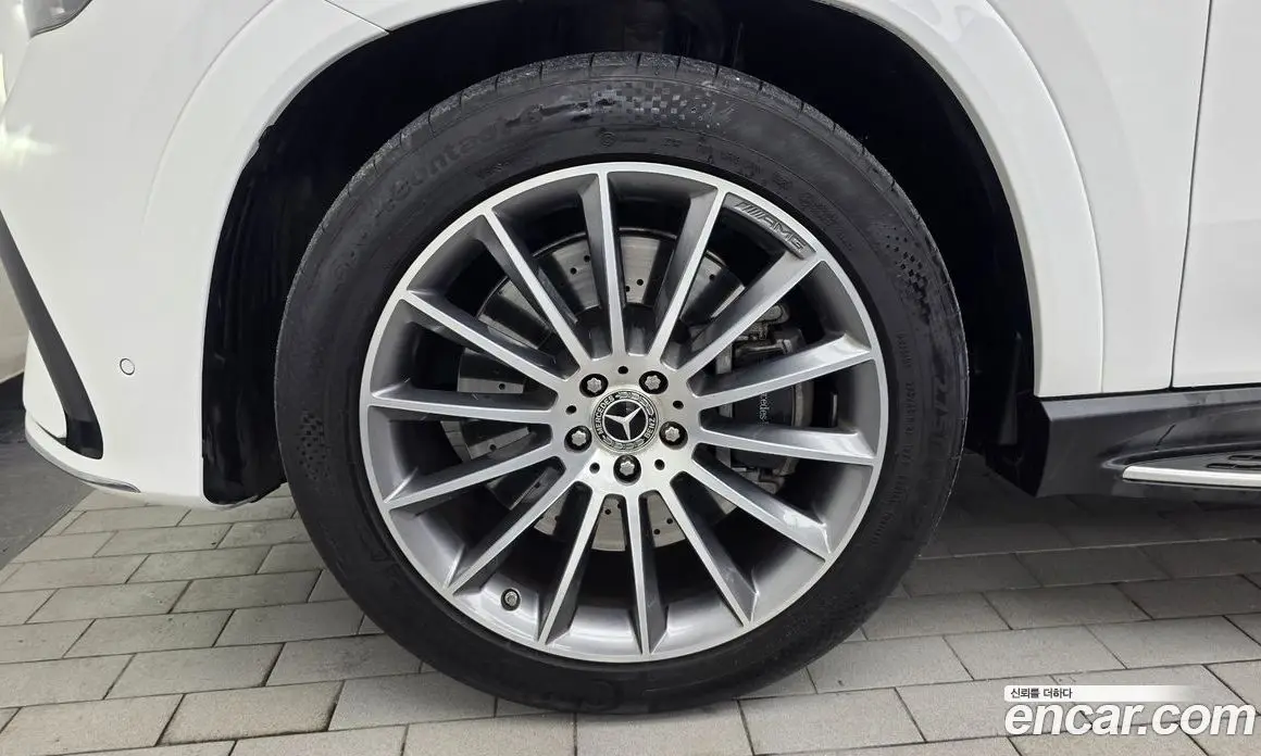 Mercedes-Benz GLE-Class 2023 3.0 автомат (гидро), фото 5