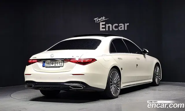 Mercedes-Benz S-Class 2023 3.0 автомат (гидро), миниатюра 2