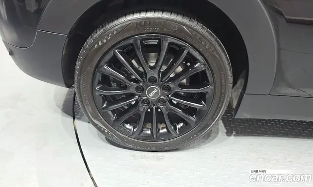 Mini Clubman 2020 2.0 автомат (гидро), миниатюра 4