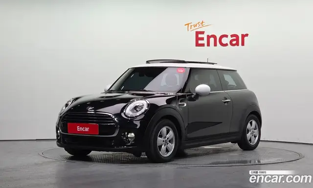 Mini Cooper 2016 1.5 автомат (гидро), миниатюра 1