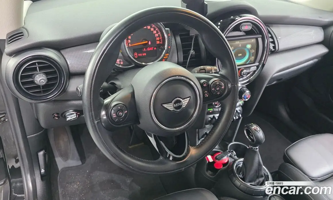 Mini Cooper 2016 1.5 автомат (гидро), фото 14