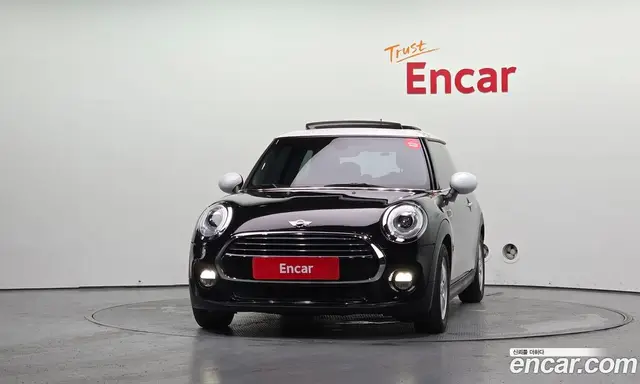 Mini Cooper 2016 1.5 автомат (гидро), миниатюра 3