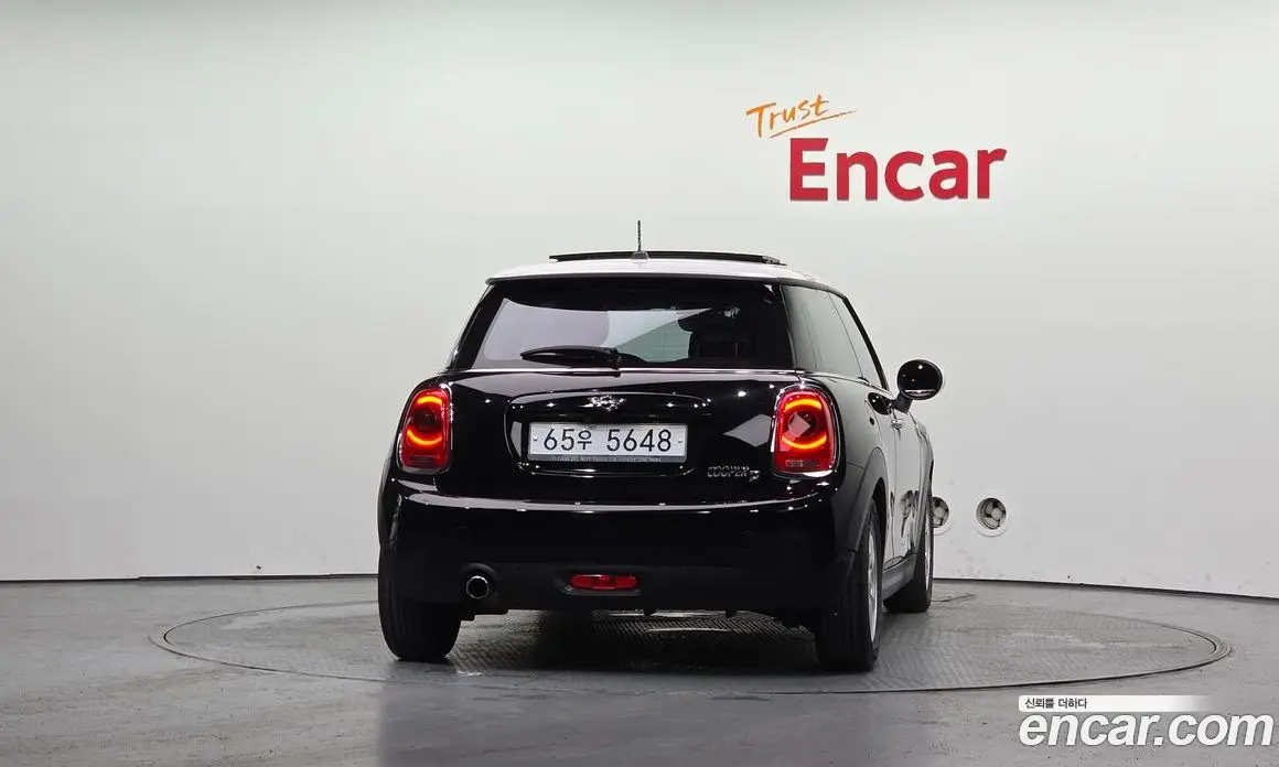 Mini Cooper 2016 1.5 автомат (гидро), фото 4