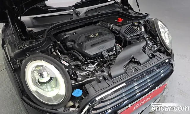 Mini Cooper 2016 1.5 автомат (гидро), миниатюра 6