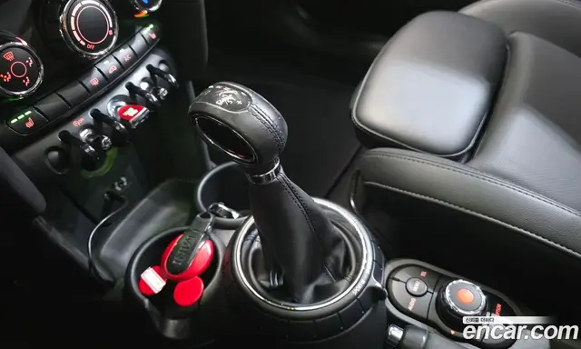 Mini Cooper 2016 1.5 автомат (гидро), миниатюра 9