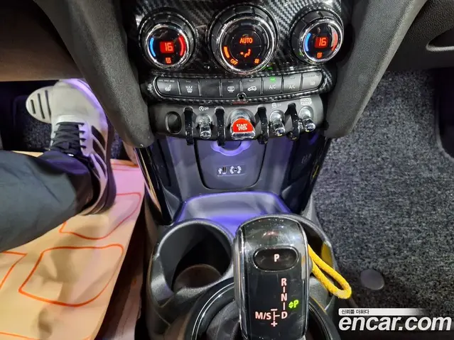Mini Cooper 2018 1.5 автомат (гидро), миниатюра 11