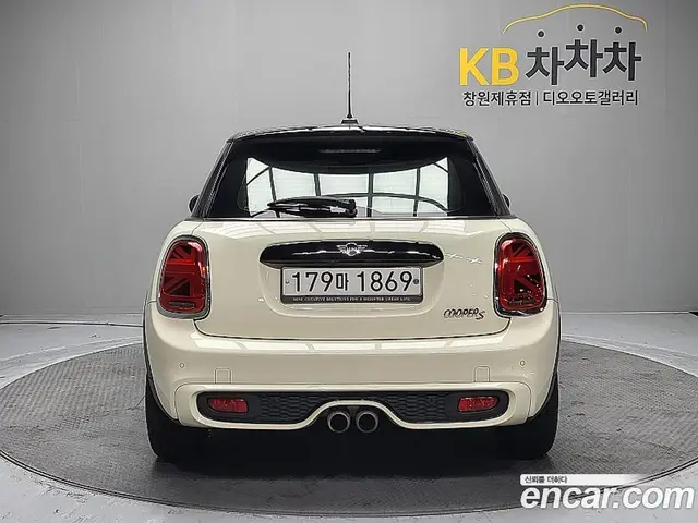 Mini Cooper 2019 2.0 автомат (гидро), миниатюра 4