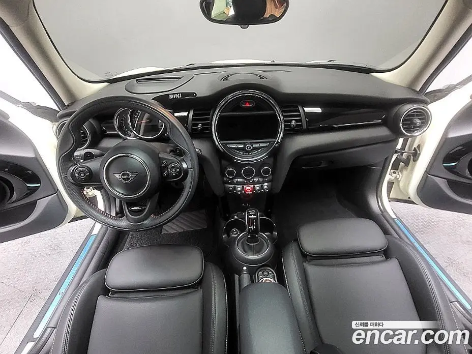 Mini Cooper 2019 2.0 автомат (гидро), фото 7
