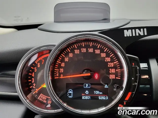 Mini Cooper 2019 2.0 автомат (гидро), миниатюра 8