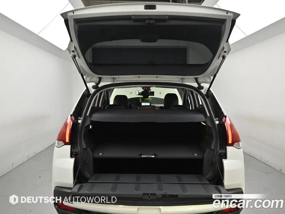 Peugeot 3008 2014 2.0 автомат (гидро), фото 19
