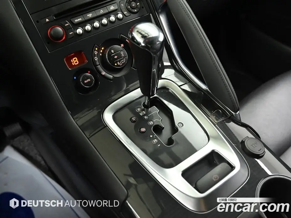 Peugeot 3008 2014 2.0 автомат (гидро), фото 9