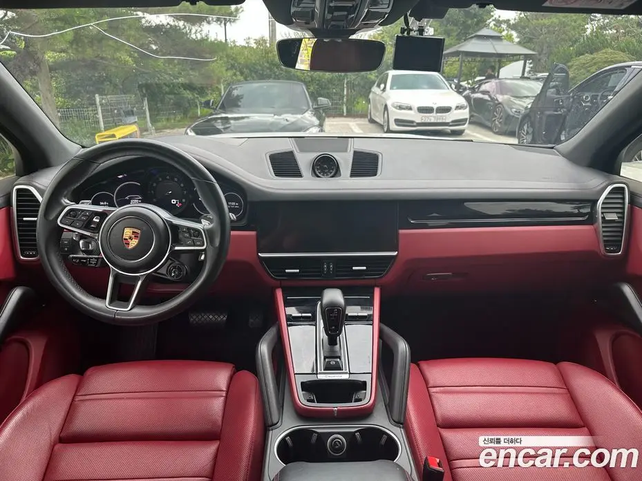 Porsche Cayenne 2023 3.0 автомат (гидро), фото 6