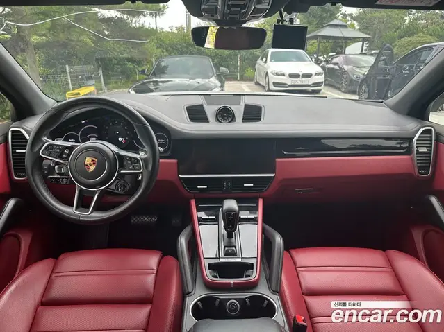 Porsche Cayenne 2023 3.0 автомат (гидро), миниатюра 6