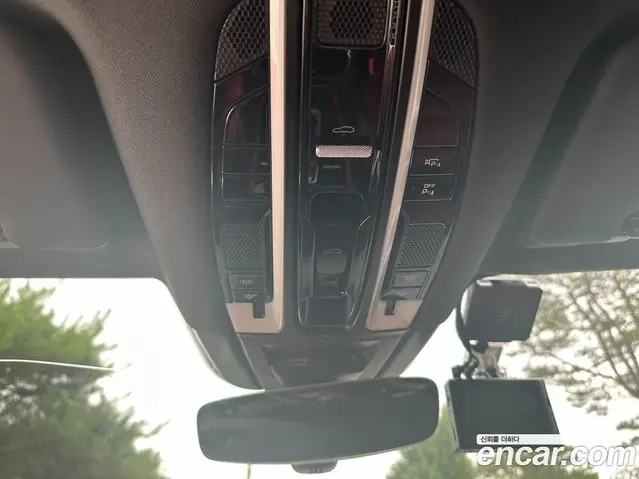 Porsche Cayenne 2023 3.0 автомат (гидро), миниатюра 8