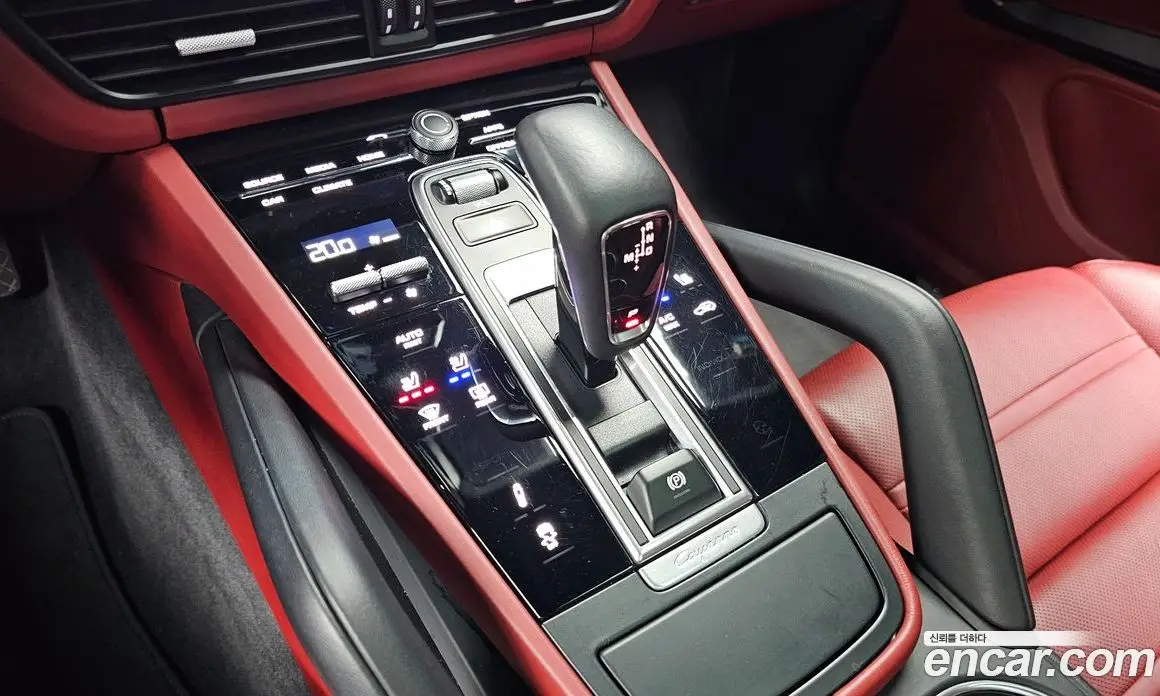 Porsche Cayenne 2023 3.0 автомат (гидро), фото 9