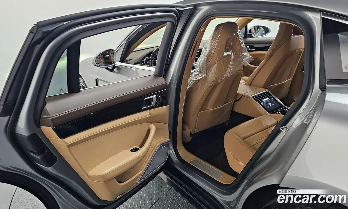 Porsche Panamera 2018 4.0 автомат (гидро), фото 18