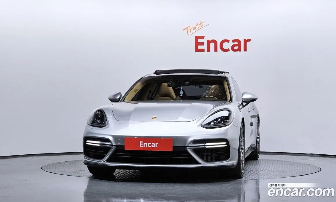 Porsche Panamera 2018 4.0 автомат (гидро), фото 3